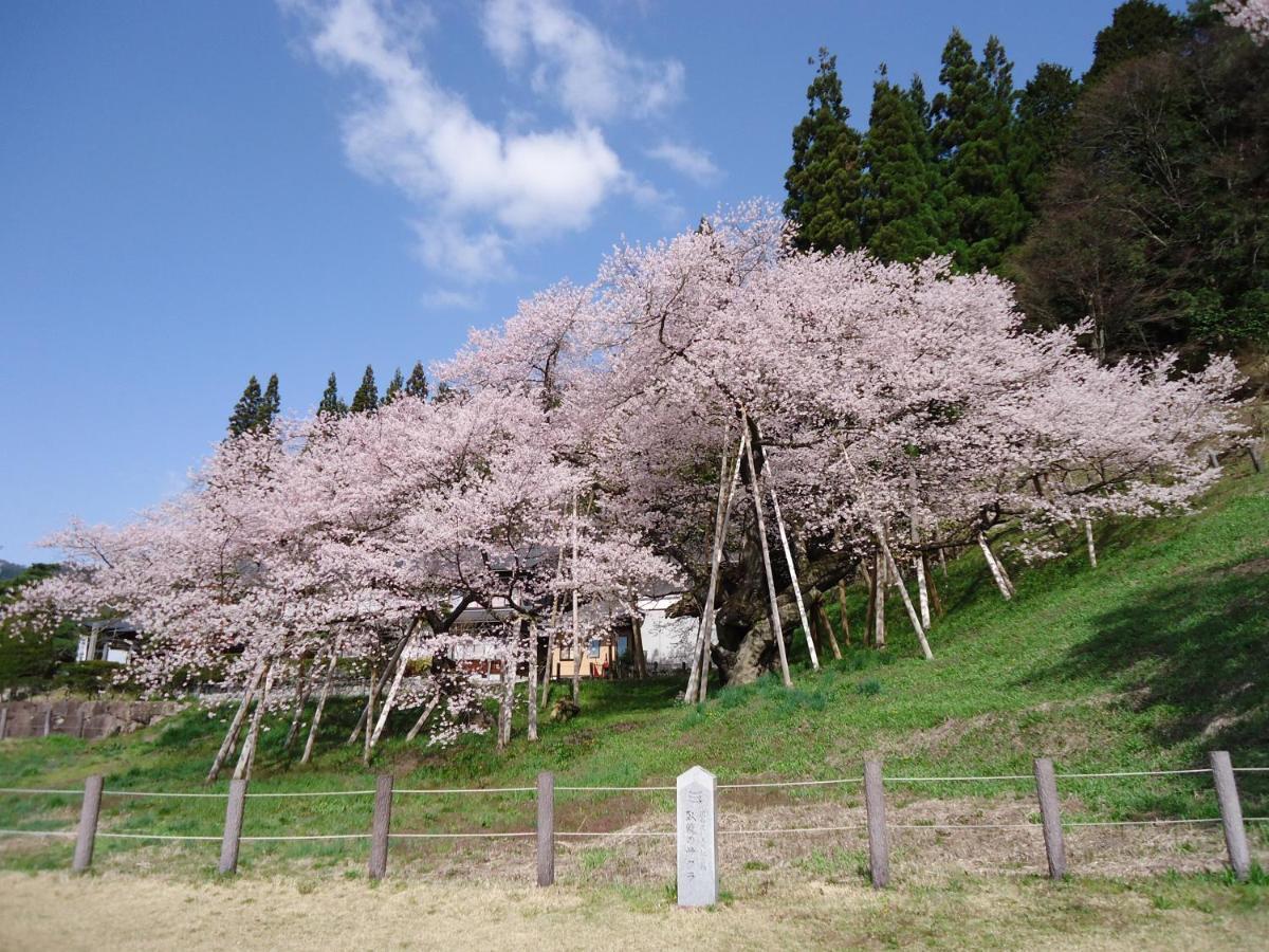 BEYOND HOTEL Takayama 2nd Eksteriør billede